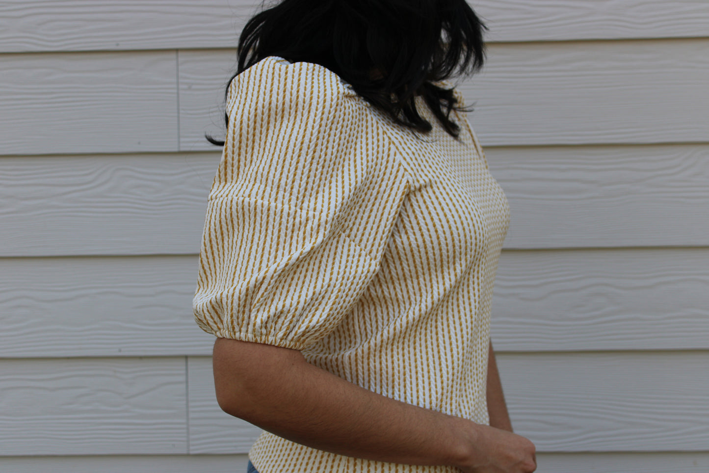 Round Neck Puff Sleeve Top