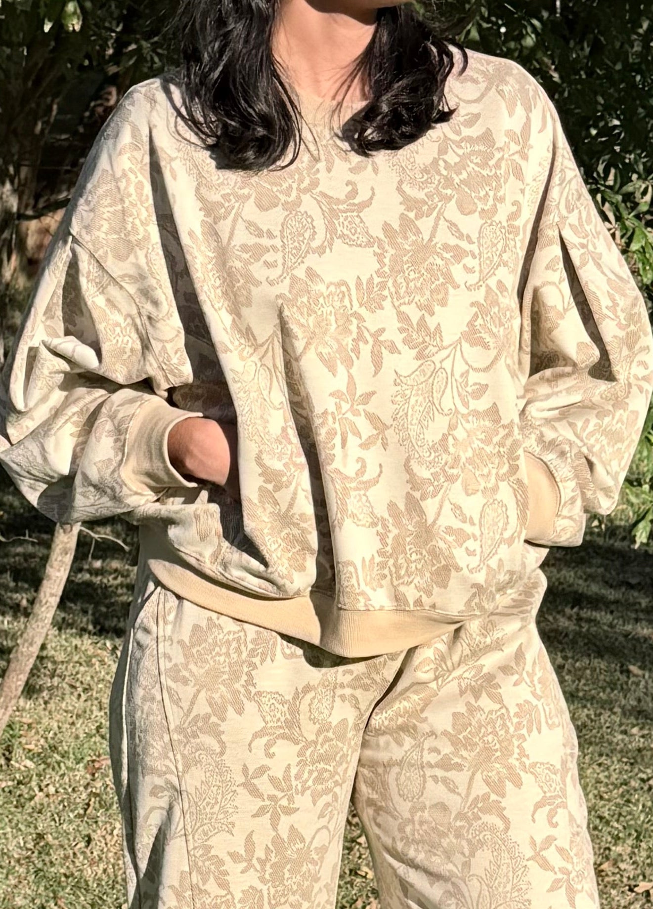 Floral Print Sleeve Sweater