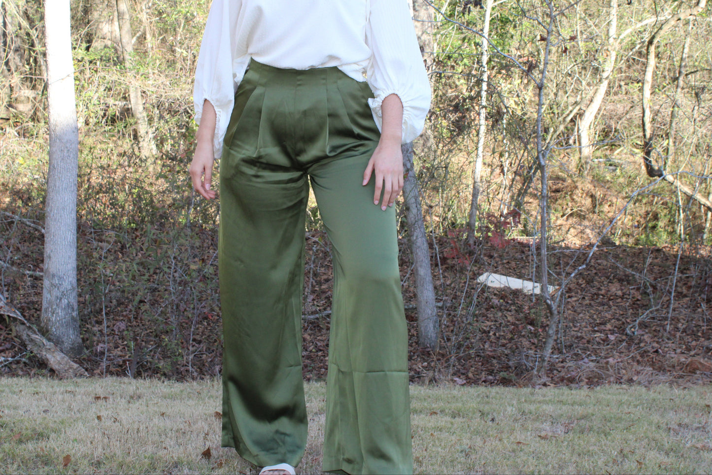 Pleated High-Waisted Wide Pants | Olive
